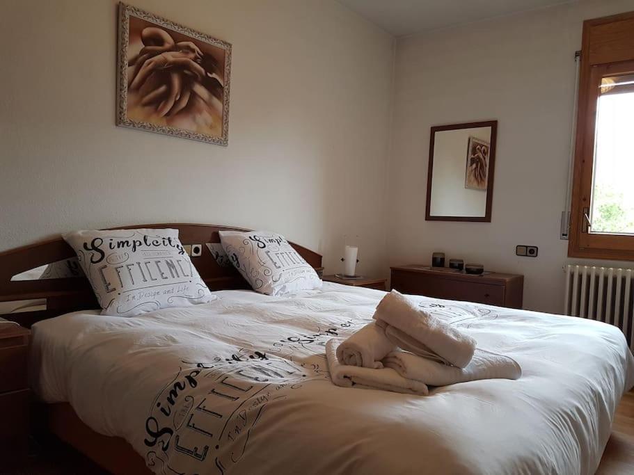 Apartamento Con Encanto San Lorenzo de Morunys Exterior foto